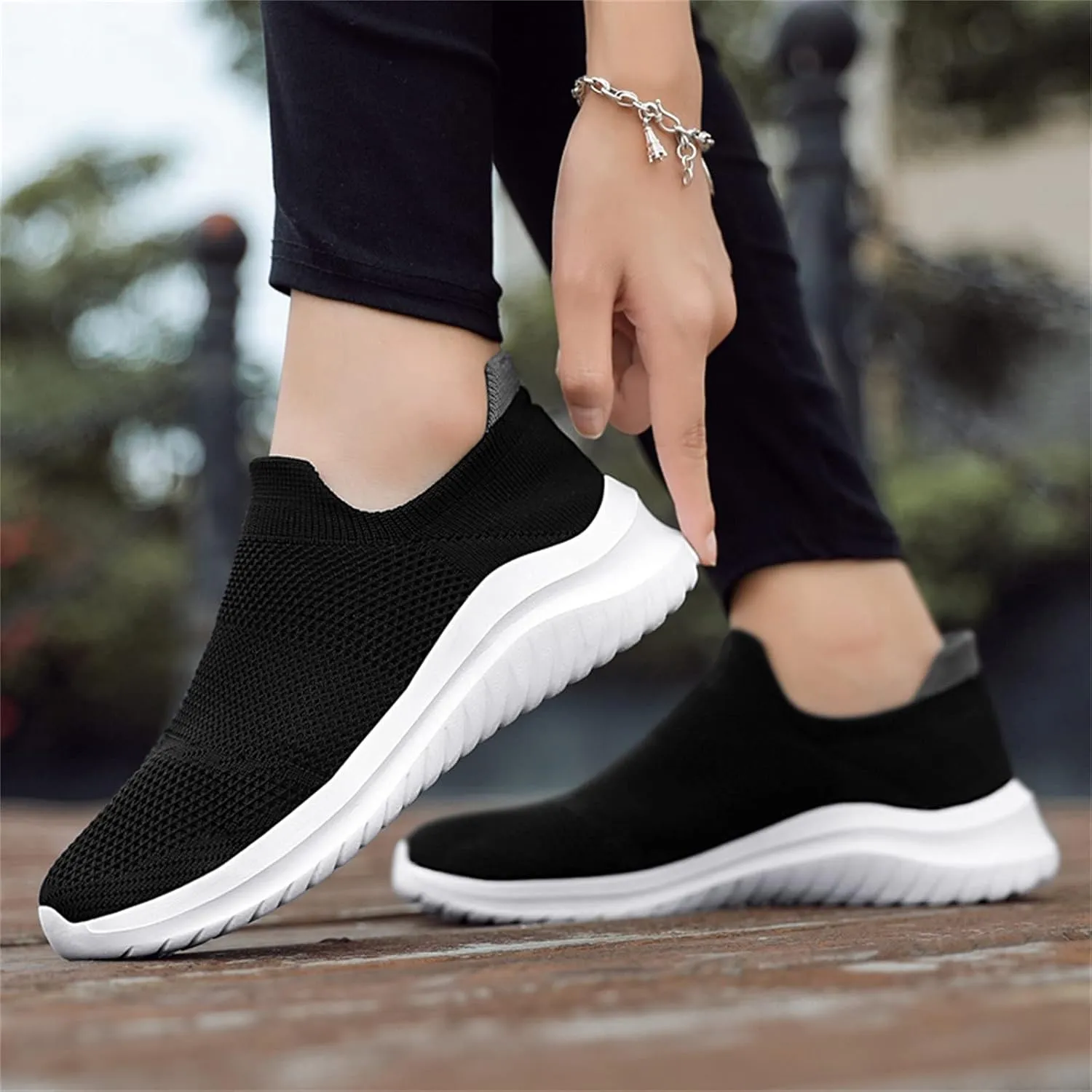Arch Support Platform Sneakers for Women Lightweight Casual Sneakers for Gym Travel Work Business Casual Shoe