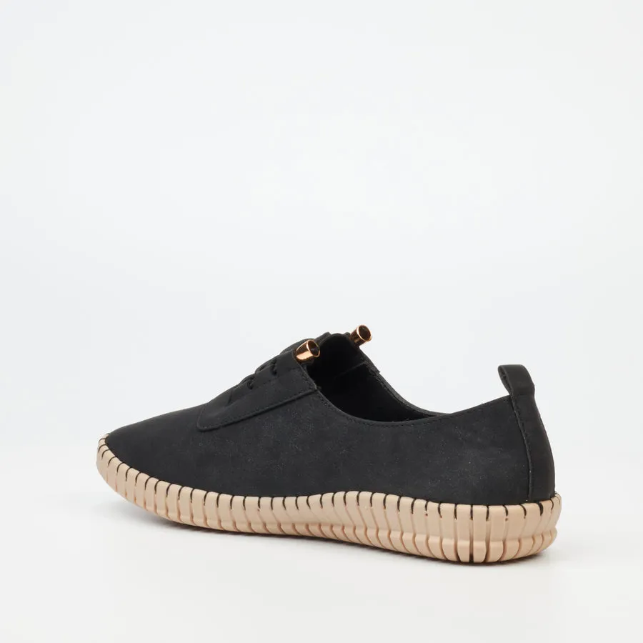 Dayna 4 - Black Sneaker