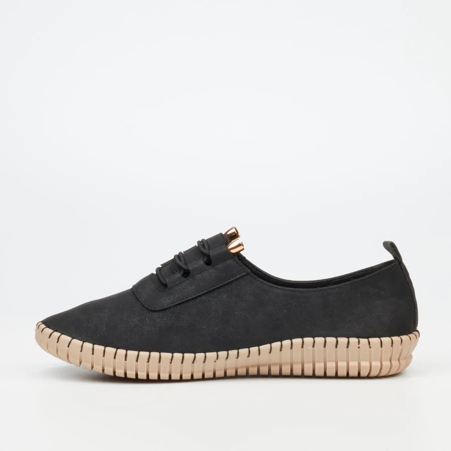 Dayna 4 - Black Sneaker