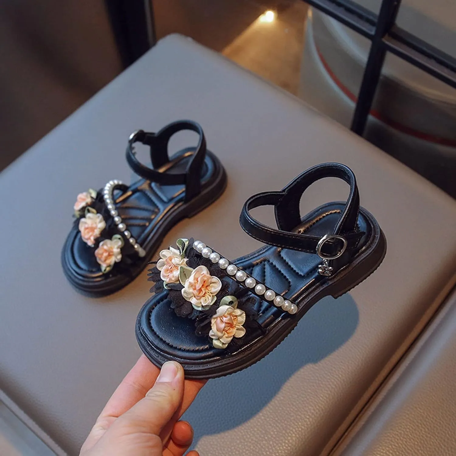 Flower Girls Sandals Toddler Kids Wedding Dress Shoes Summer Open Toe Floral Pearl Princess Sandals with Ankle Strap