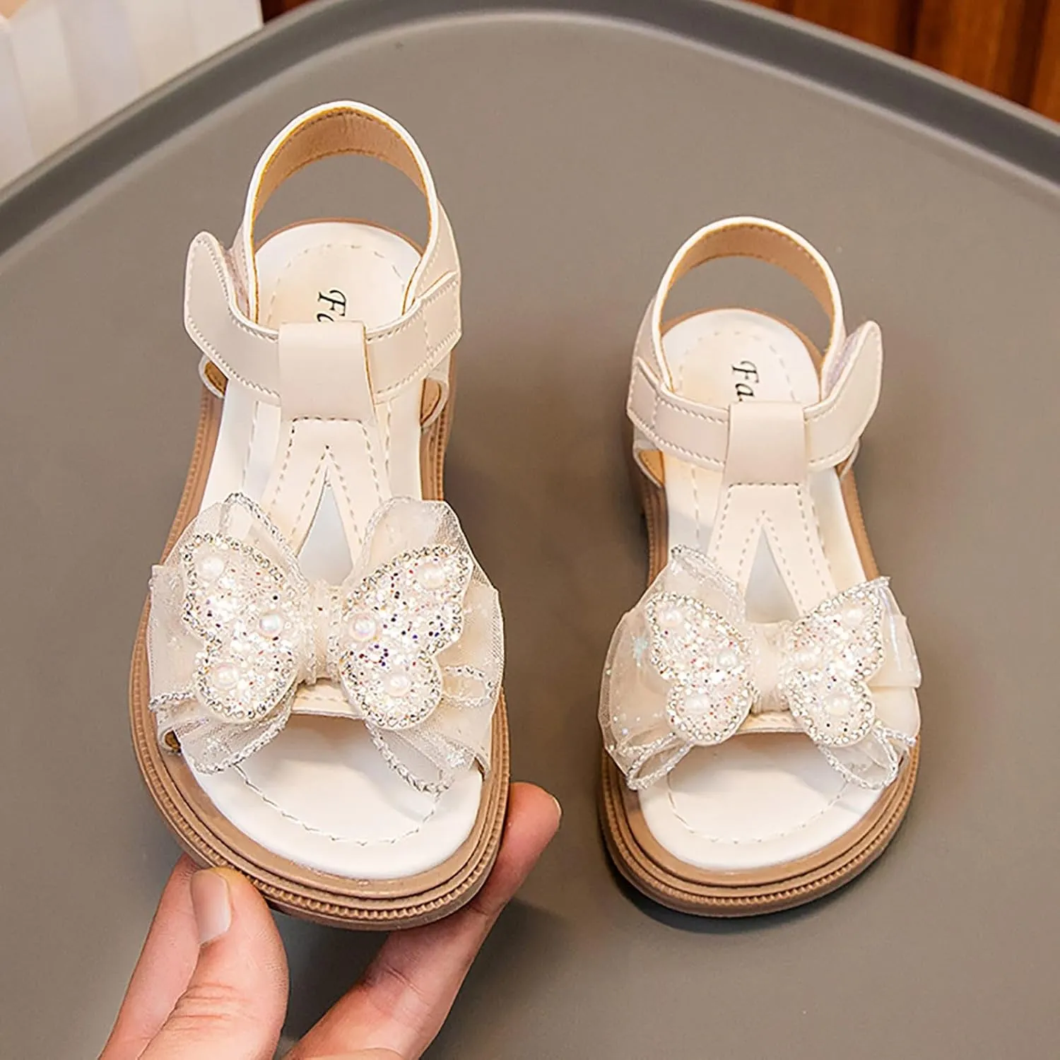Girls Sandals for Kids Toddler Trendy Rhinestone Pearl Butterfly Open Toe Dress Shoes Wedding Summer Casual Sandals