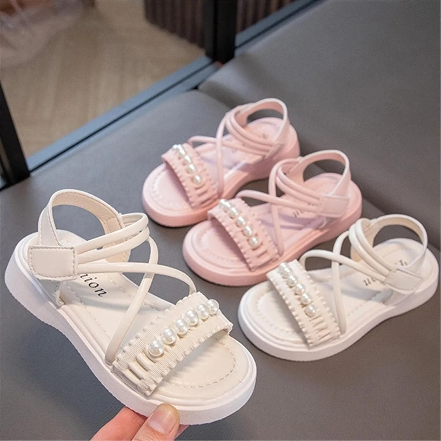 Girls Sandals Kids Pearls Princess Dress Shoes Open Toe Crossover Ankle Strap Buckle Flats Summer Walking Sandal