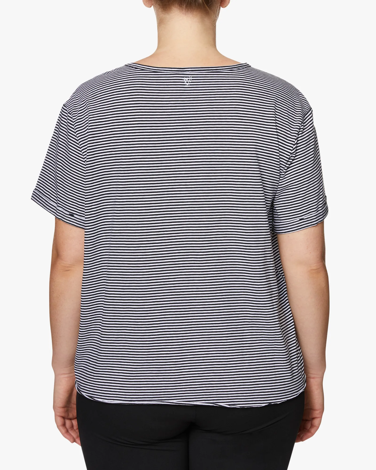 Jessie Champagne Tee | White / Black