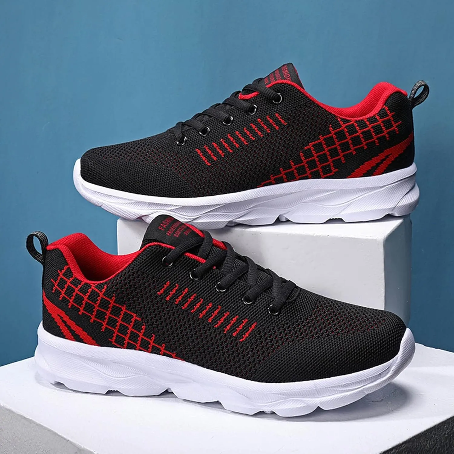 Men's Lightweight Non Slip Barefoot Shoes Comfortable Workout Shoes Breathable Mesh Lace Up Sneaker for Men