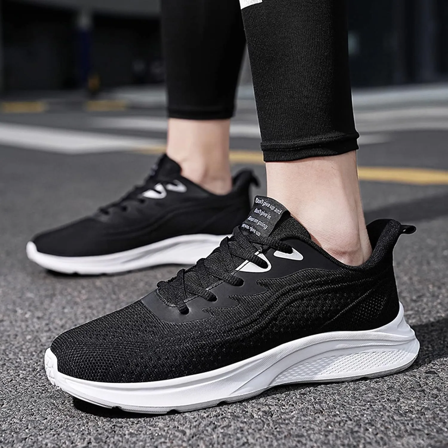 Men's Orthopedic Comfortable Lace Up Shoes Lightweight Breathable Walking Shoe Gym Tennis Men's Recovery Shoes