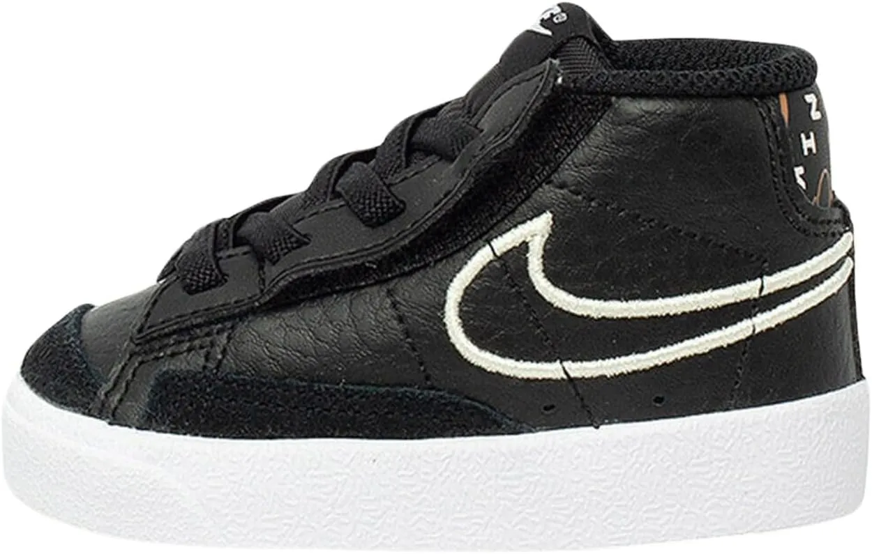 Nike Kids' Blazer Mid '77 SE Sneaker