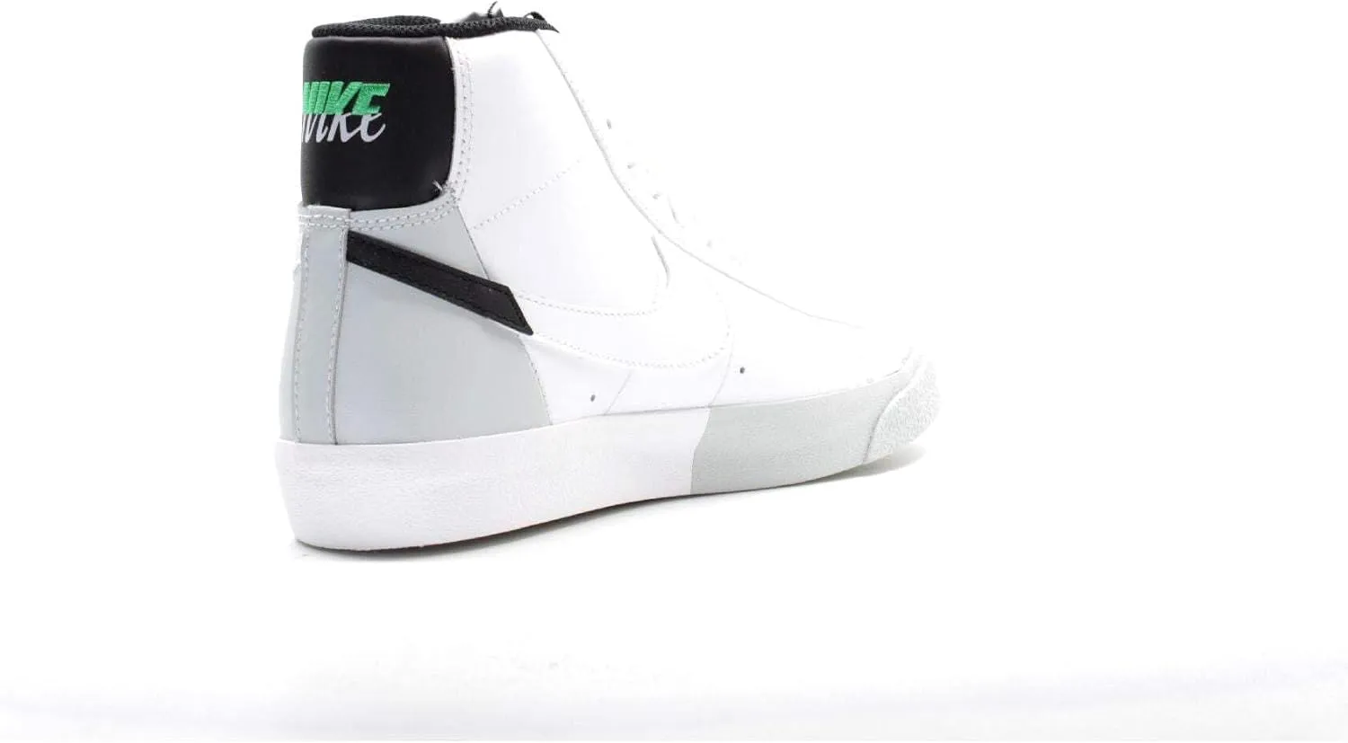 Nike Kids' Blazer Mid '77 SE Sneaker