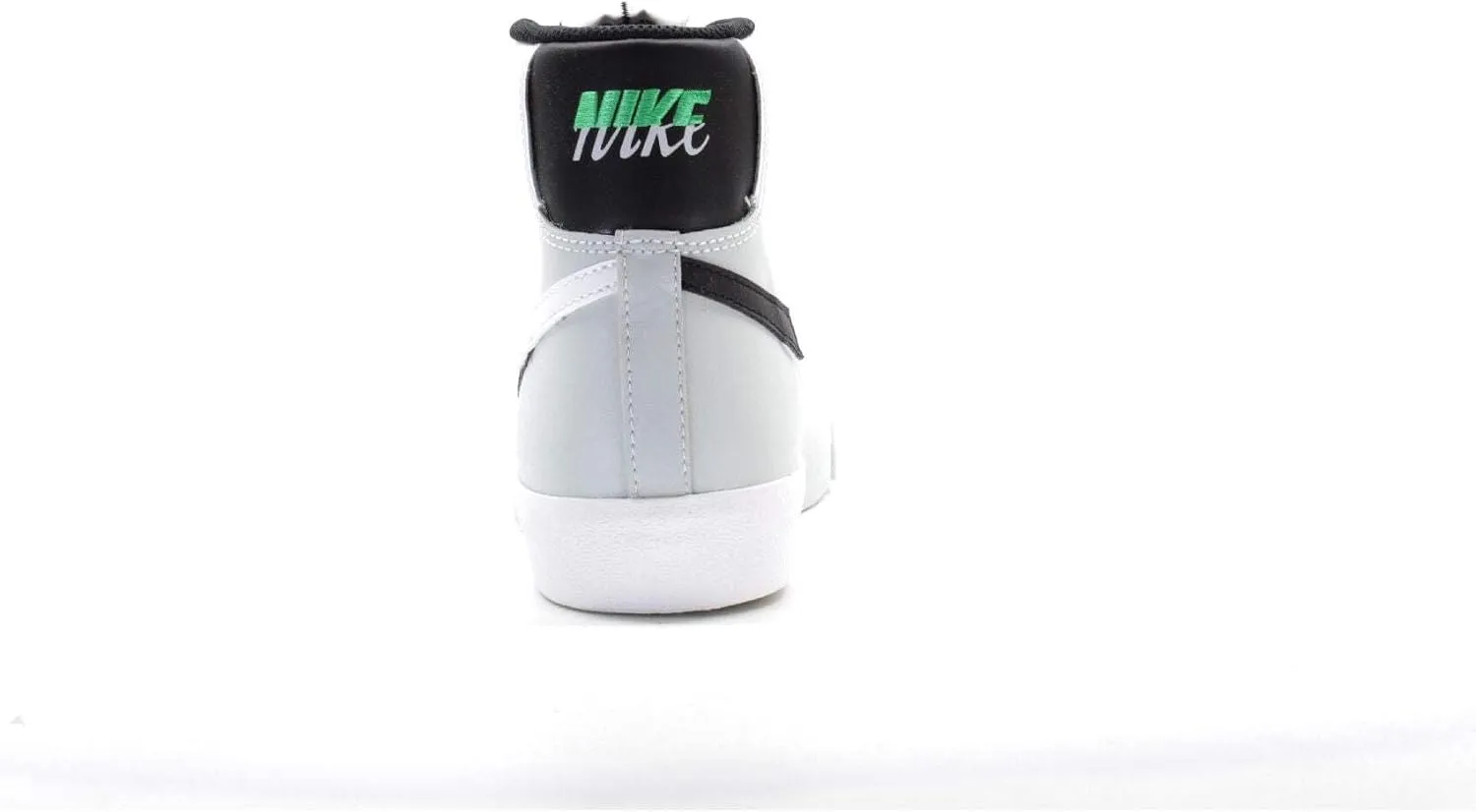Nike Kids' Blazer Mid '77 SE Sneaker