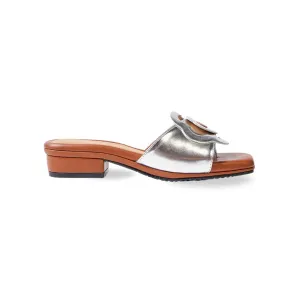 Selalu in Hana Silver Flats