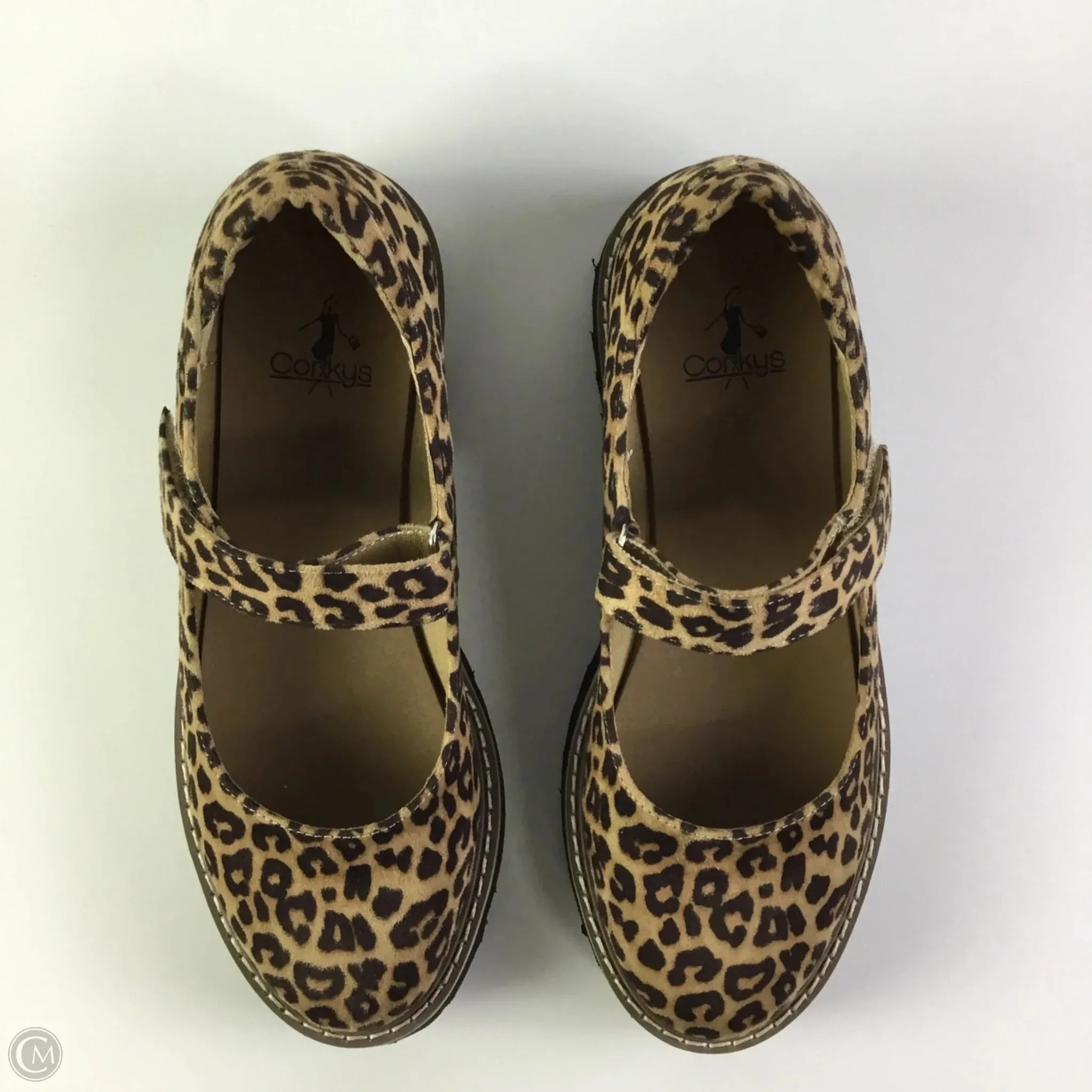 Shoes Flats By Clothes Mentor In Animal Print, Size: 8