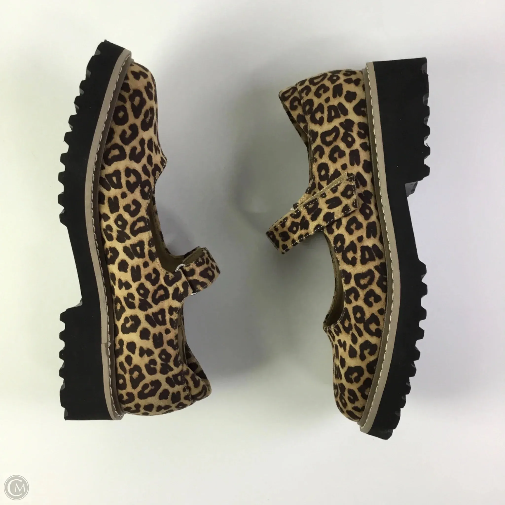Shoes Flats By Clothes Mentor In Animal Print, Size: 8