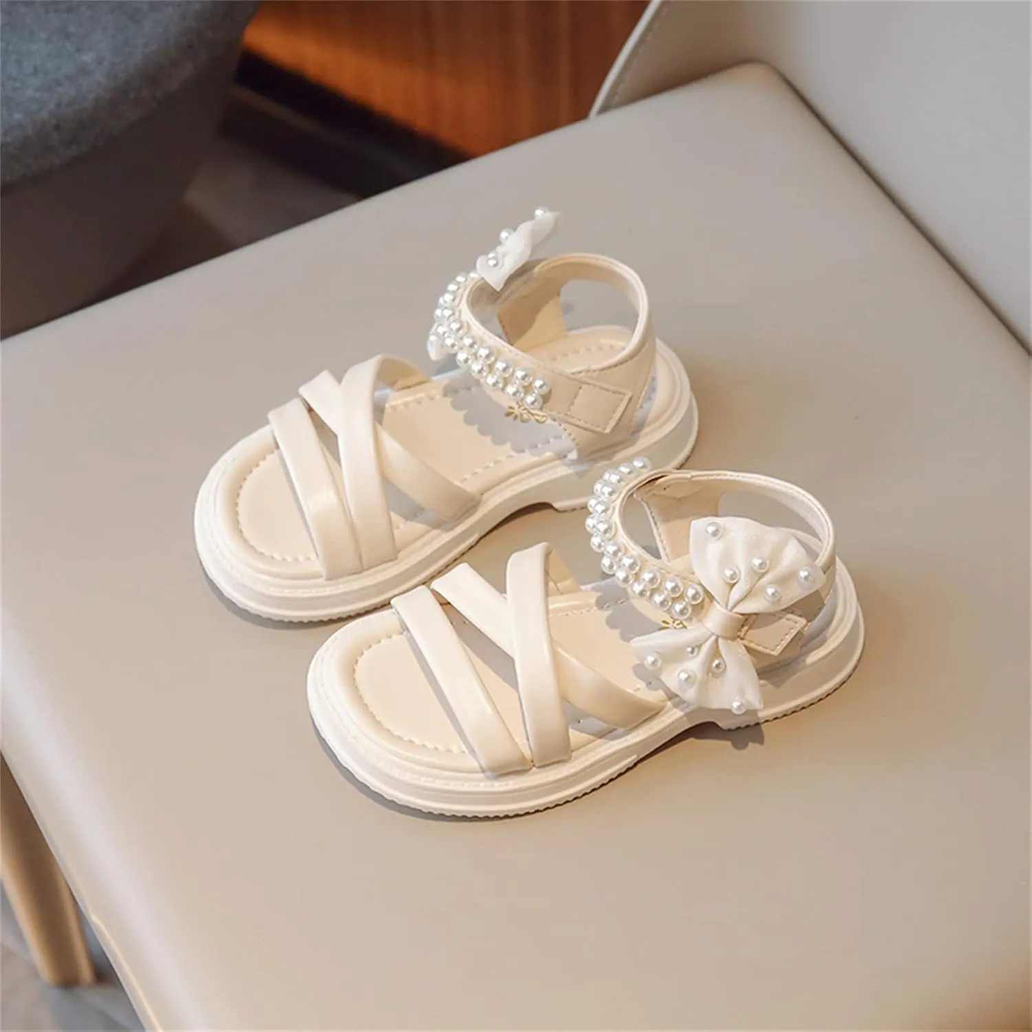 Toddler Kids Flower Girl Sandals Girls Summer Dress Shoes Wedding Party Crossover Straps Casual Pearl Strap Sandals