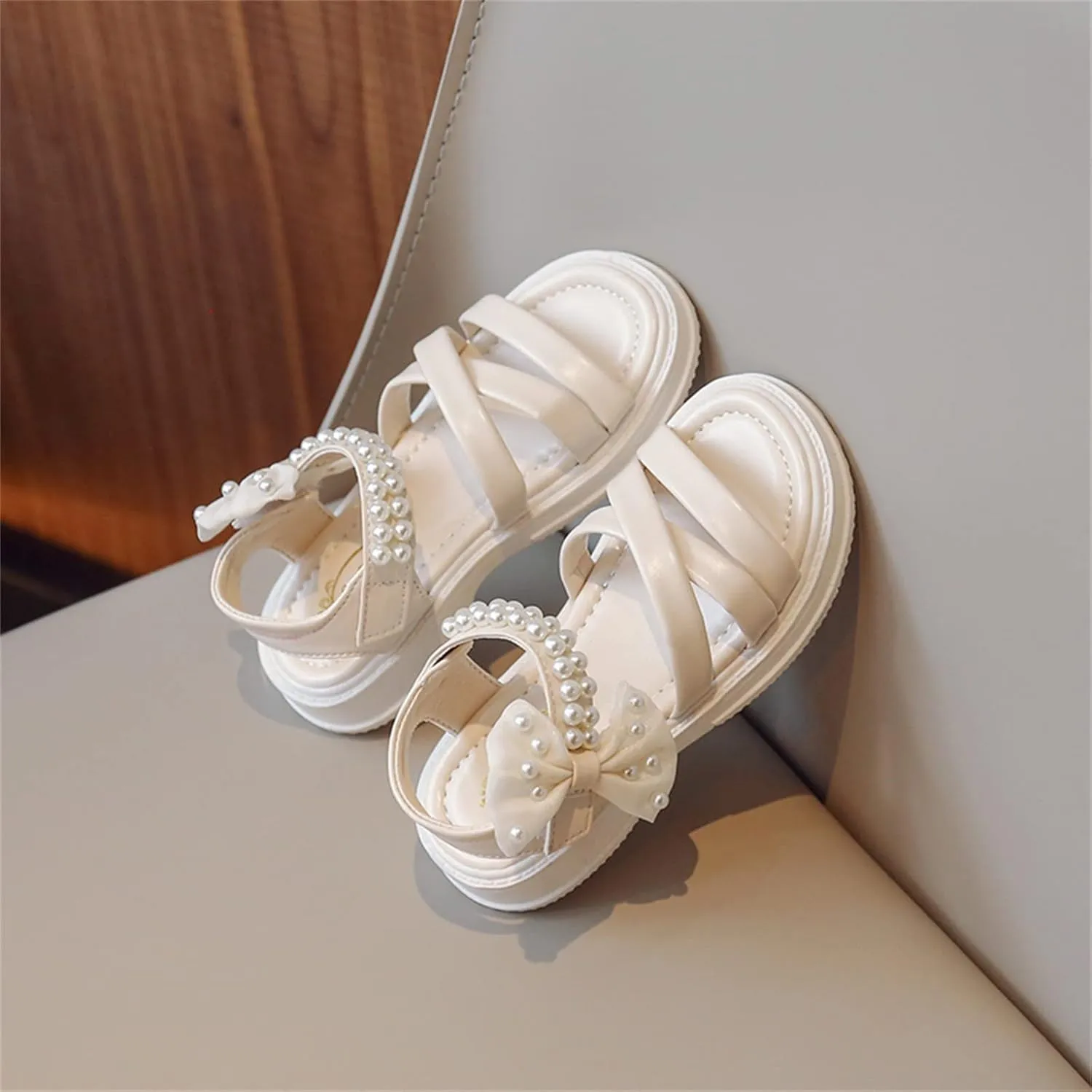 Toddler Kids Flower Girl Sandals Girls Summer Dress Shoes Wedding Party Crossover Straps Casual Pearl Strap Sandals