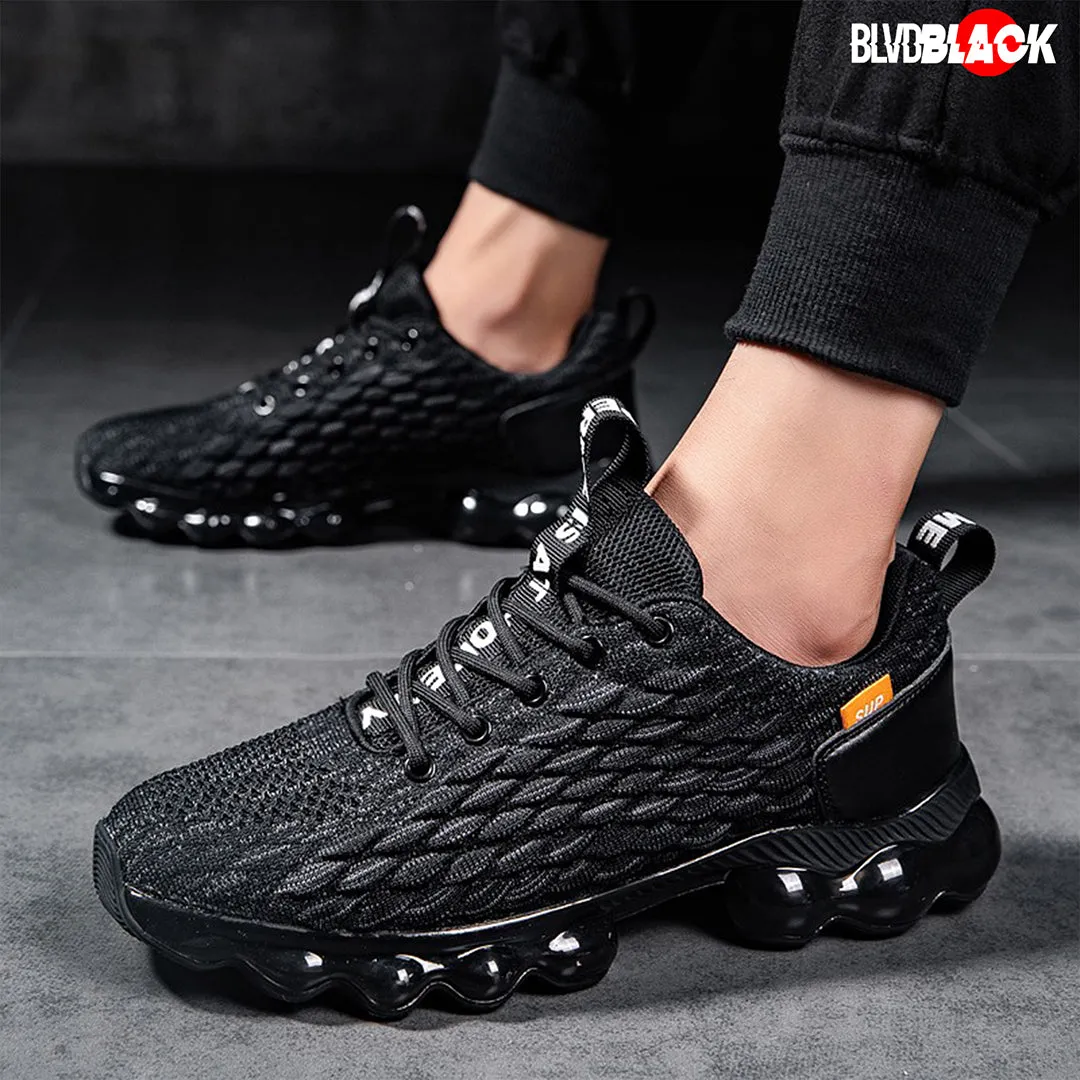 TrailRUN FlyKnit Sneakers