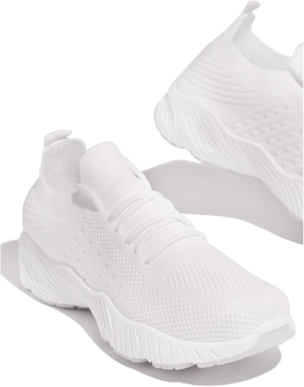 Walking Shoes Women Arch Support Slip On Sneakers Running Shoes Lightweight Tennis Gym Workout Fashion Sneakers 2025