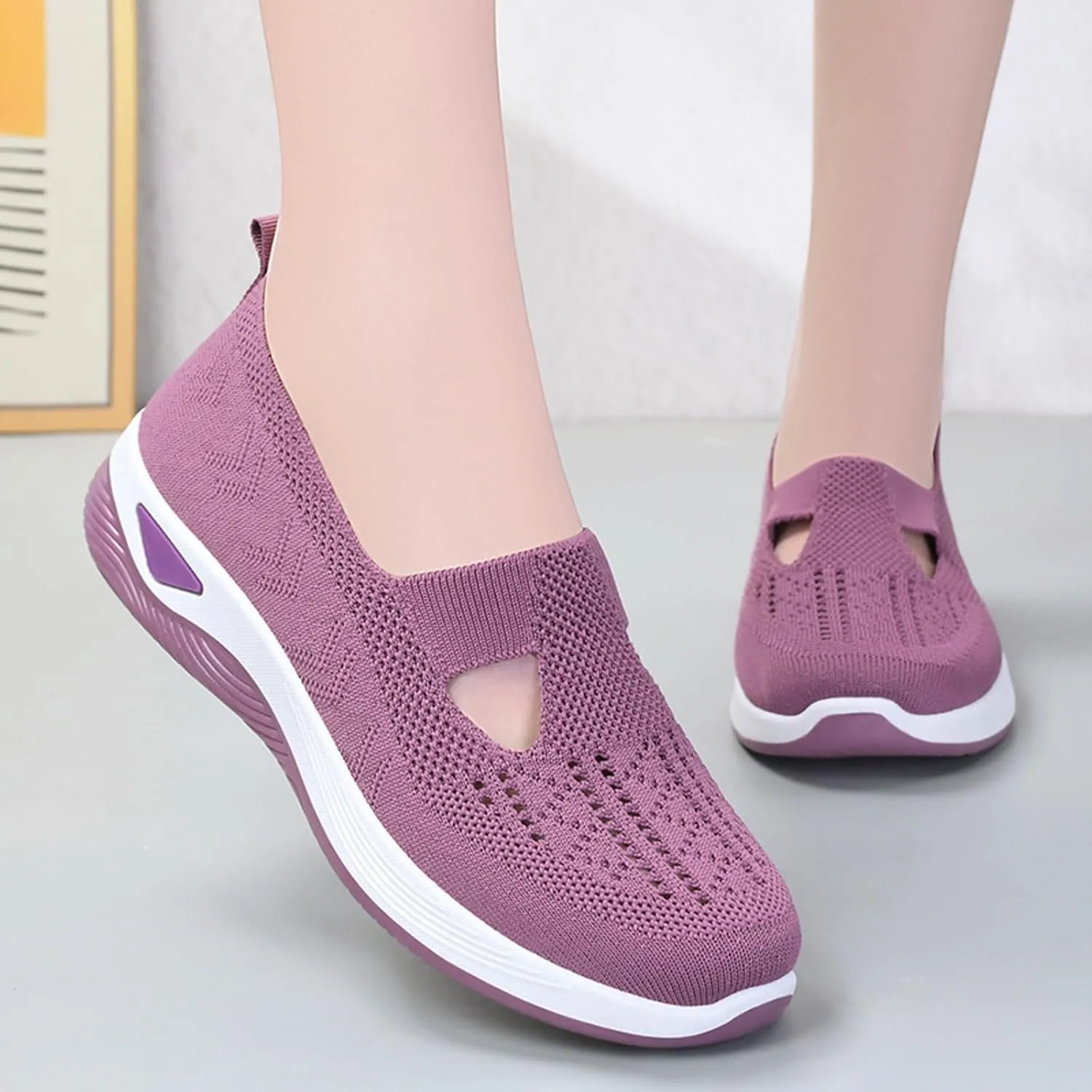 Women Slip On Sneakers Lightweight Walking Shoes Breathable Mesh Casual Comfortable Flats Non Slip Loafers